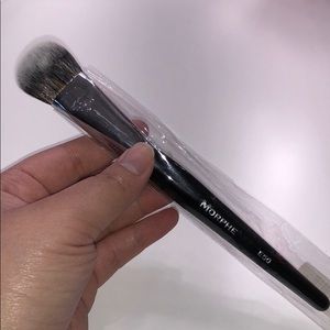 E50 morphe brushes